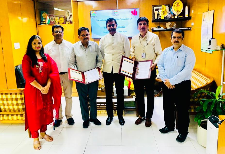 NSIC has signed MOU with M/s Shree Cement Limited on 28th June, 2023 for supply of Cement on PAN India basis to MSMEs. The MoU was signed by Dr. Avinash  Choudhary, General Manager (RMD) from NSIC and Shri Munish Garg – Joint Vice President from M/s Shree Cement Limited in the presence of Sh. Kartikeya Sinha, Director (Planning & Marketing), NSIC Ltd. Also present on the occasion were Sh. Amit Tuteja, Chief Manager- NSIC, Smt. Sonia Rathi, Deputy Manager-NSIC and Sh. Nitin Singhal, Manager, Shree Cement Ltd. The MoU will facilitate MSME in getting the quality material at competitive prices.