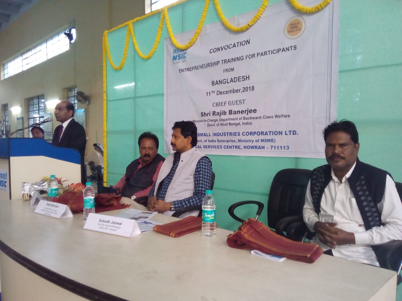 NSIC-TSC, Howrah celebrated Convocation Ceremony on 11th December’ 2018 for 29 EDP trainees from Bangladesh.  This was a six weeks residential Training Program.  Mr. Rajib Banerjee, Hon’ble Minister of Backward Classes Welfare, Govt. of West Bengal distributed certificates among successful trainees.  Mr. Tilokesh Mondal, Councilor, Howrah Municipal Corporation &  Mr Subodh Jaiswal, General Manager alongwith all Officials of the Centre were present on this occassion.