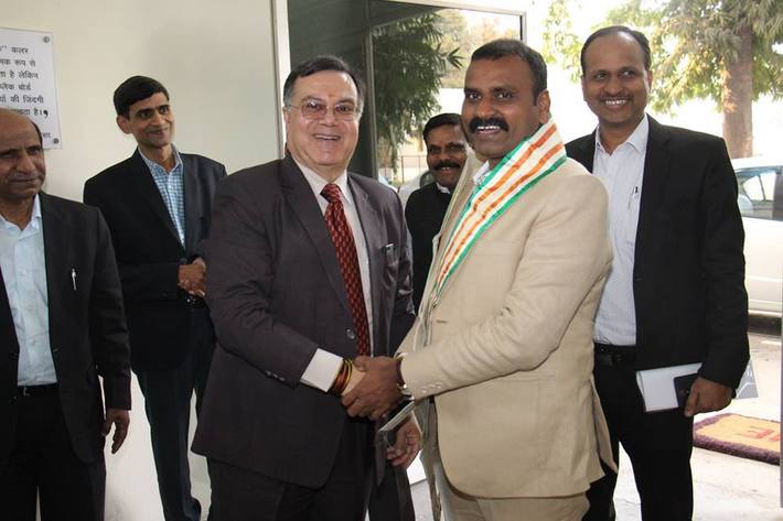 Sh. Ravindra Nath, CMD, NSIC welcomed Shri. L. Murugan, Vice Chairman, National Commission for  Scheduled Castes during his visit to NSIC’s  Rapid Incubation Centre (RIC) for entrepreneurship creation and Advanced Training Centre for Skill Development at New Delhi. Sh. Nath apprised him about  how this Centre is transforming youth from  “employment seeker to job provider” by making them entrepreneurs and improving their skill sets by providing advanced training.  Mr. L. Murugan appreciated the appropriate technologies placed in the RIC and  appreciated the efforts of NSIC in creating self employment opportunities for youth including weaker section of the society.
