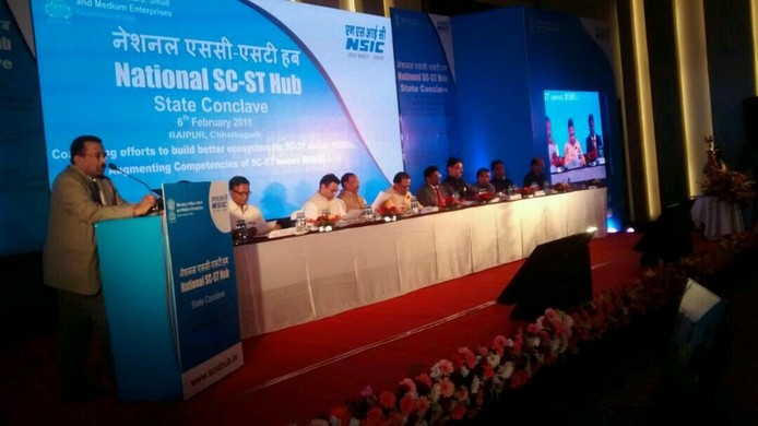 The National Small Industries Corporation Ltd.-NSIC organised a National SC/ST Hub conclave at Raipur, Chhattisgarh. Sh.  Amar Agrawal, Hon’ble Minister of Commercial Tax, Urban Development , Commerce and Industry, Public Enterprises inaugurated the conclave. The other dignitaries graced the occasion were Sh. Chhagan Lal Mundra, Chairman, CSIDC, Dr. Kamalpreet Singh, IAS, Secretary, Commerce and Industries, Sh.  Sunil Mishra, IFS, Managing Director, CSIDC, Sh. Yashwant Kumar, IAS, Joint Secretary, Commerce and Industries, Raipur, Sh. Baleshwar Choure, President BRAITE Association, Sh. Nishchay Shelke, President (Western India), DICCI, Dr. P. G. S. Rao, Director, M/o MSME, New Delhi Sh. P. Udayakumar, Director(P&M),NSIC, New Delhi, Sh. Rajeev S., Director (I/c), MSME-DI Sh. P. Krishna Mohan, Zonal Head (West), NSIC, Mumbai. Senior officers from CPSEs, State Govt., Rating agencies and Banking sector were also present during the event. More than 790 SC-ST (approx..) Entrepreneurs from the entire Chhattisgarh State were present during the Conclave.
