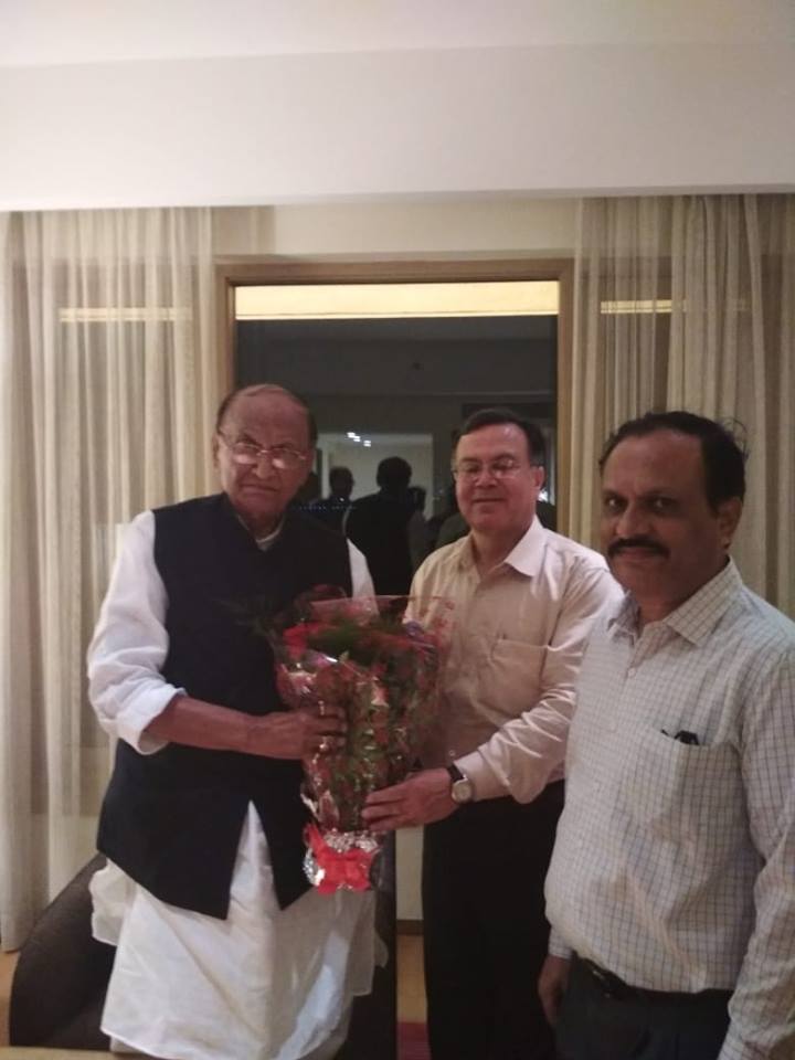 Sh. Ravindra Nath, CMD, NSIC welcomed Sh. C. P. Thakur, Chairman, Committee on Papers laid on the Table Rajya Sabha at Mumbai. CMD, NSIC briefed the members of the Committee about NSIC’s activities and various accounting and audit procedures followed by the Corporation.
