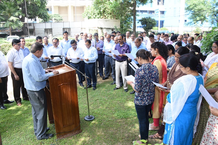 Swachhta Hi Seva (SHS)-2018 campaign was launched in NSIC on September 17th 2018 by Chief General Manager(SG)(Works) Shri Navin Chopra  with administering of Swachhta Pledge to Officers and staff at NSIC  Corporate Office, New Delhi