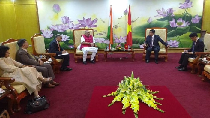 Sh. Giriraj Singh, Hon'ble Minister of State, Ministry of Micro, Small and Medium Enterprises,Government of India, having bilateral meeting with Mr. Nguyen Chi Dzung, Minister of Planning and Investment, Vietnam at Hanoi. Sh. Giriraj Singh is leading a delegation of officials comprising of Sh. Ravindra Nath, CMD, The National Small Industries Corporation Ltd.-NSIC, Ms. Alka Arora, JS (SME), Mr. R.K. Digvijay, PS to Minister and Sunil Tyagi, General Manager (Intl. Co-op.), NSIC.
