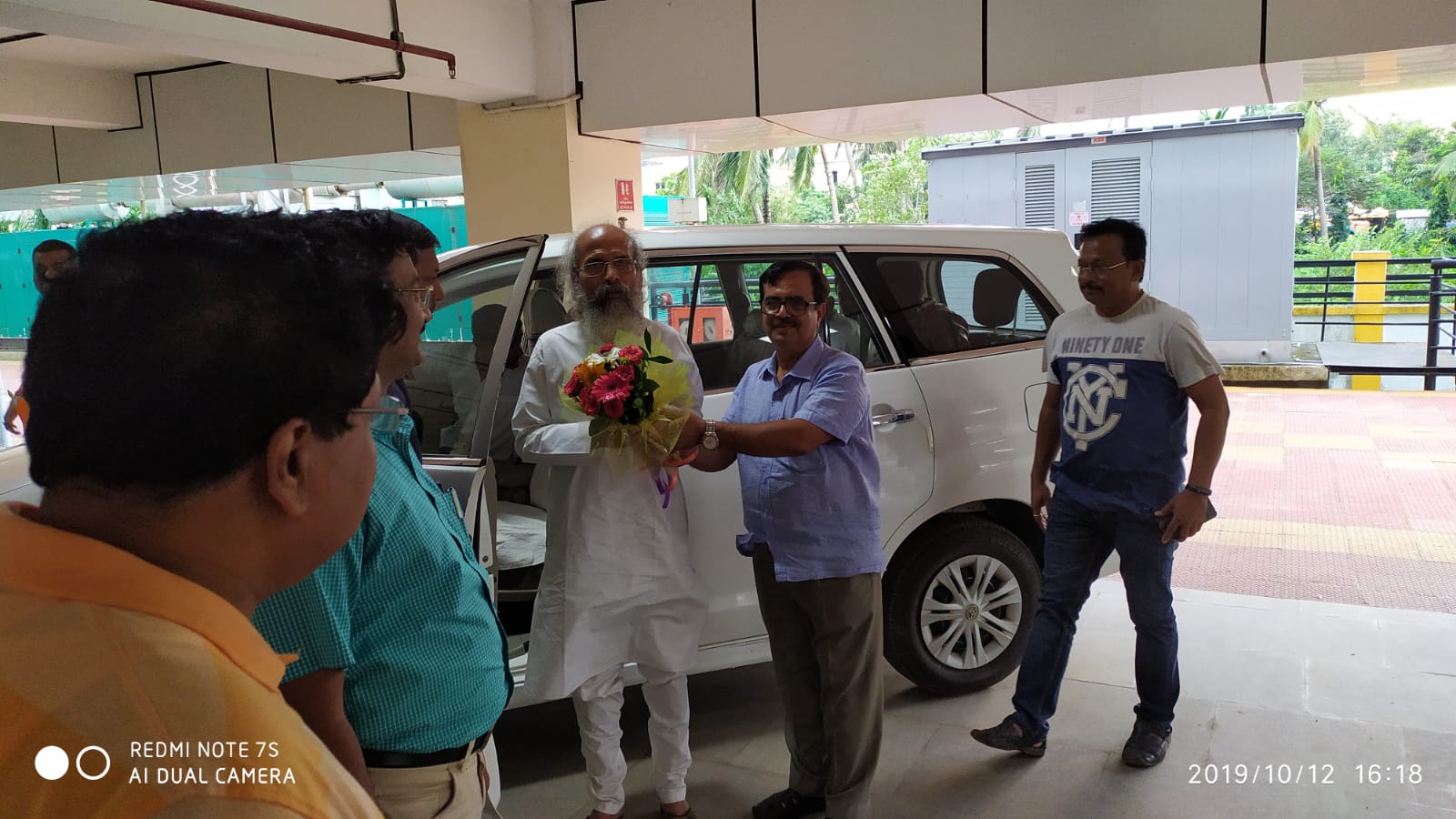 Hon'ble Minister of State, MSME, Govt.of India Shri Pratap Chandra Sarangi visited IMDC Building, Bhubaneswar on Saturday i.e. 12.10.2019 and discussed about the activities of NSIC in Odisha and advised to create awareness in various location of Odisha so that unemployed youth will get to know the facility available with NSIC. So that they can start new venture for their sustainable growth. He also visited our  Apparel Training Center, SC-ST Hub and Branch Office Bhubaneswar and undersigned briefed the Hon'ble Minister about the NSIC activities in Odisha.