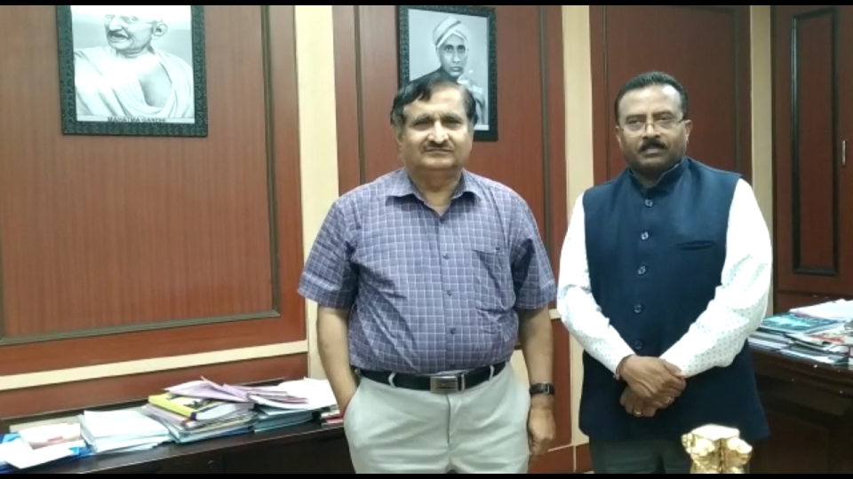 A meeting was held with the Vice Chancellor of Anna University, Chennai for collaboration on various MSME interventions like Incubators, Assistance for Start-Ups and introducing Entrepreneurship as a subject in the Engineering courses etc. 