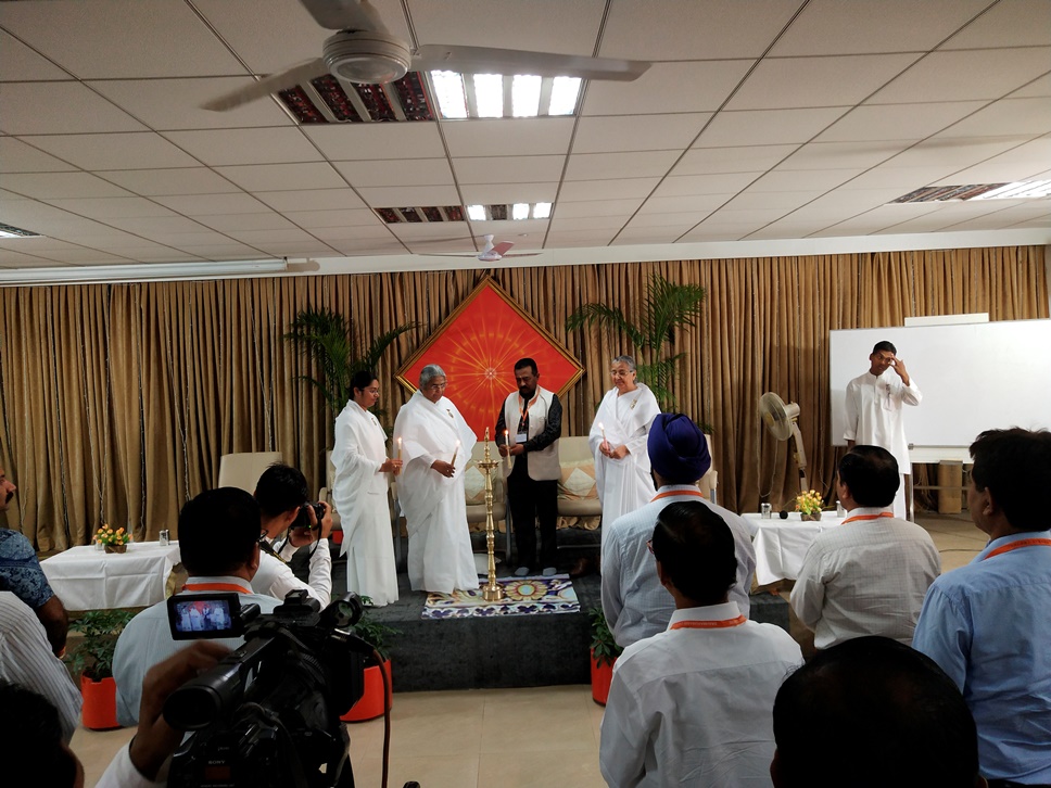 Shri.P.Udayakumar,DPM inaugurates "Self Empowerment"  Training  Program for Senior  officers of NSIC organised at Brahamkumari Retreat Centre (Pataudi,Gurgaon). Also present on this occasion was Shri.AK.Mittal, Director (Finance ), NSIC and officers of MSME -DI and Centre Head of Brahamkumari (Russia) and Centre Head Brahama Kumari (Gurgaon). 37 NSIC are participating the training program.