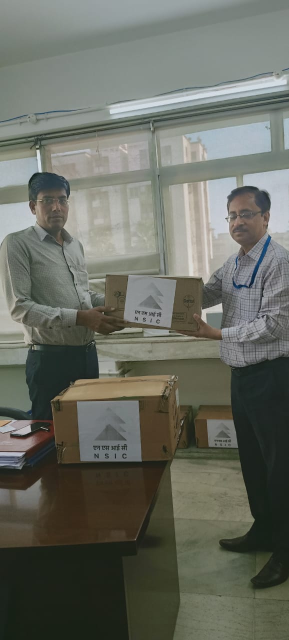Sri Himanshu Kumar, IAS, Town Commissioner, Patna Municipal Corporation was handed over the Masks and Sanitizers for distribution by NSIC to join the fight against COVID-19. This NSIC initiative under CSR was taken by Sri M M Sinha , SBM, BO Patna.
