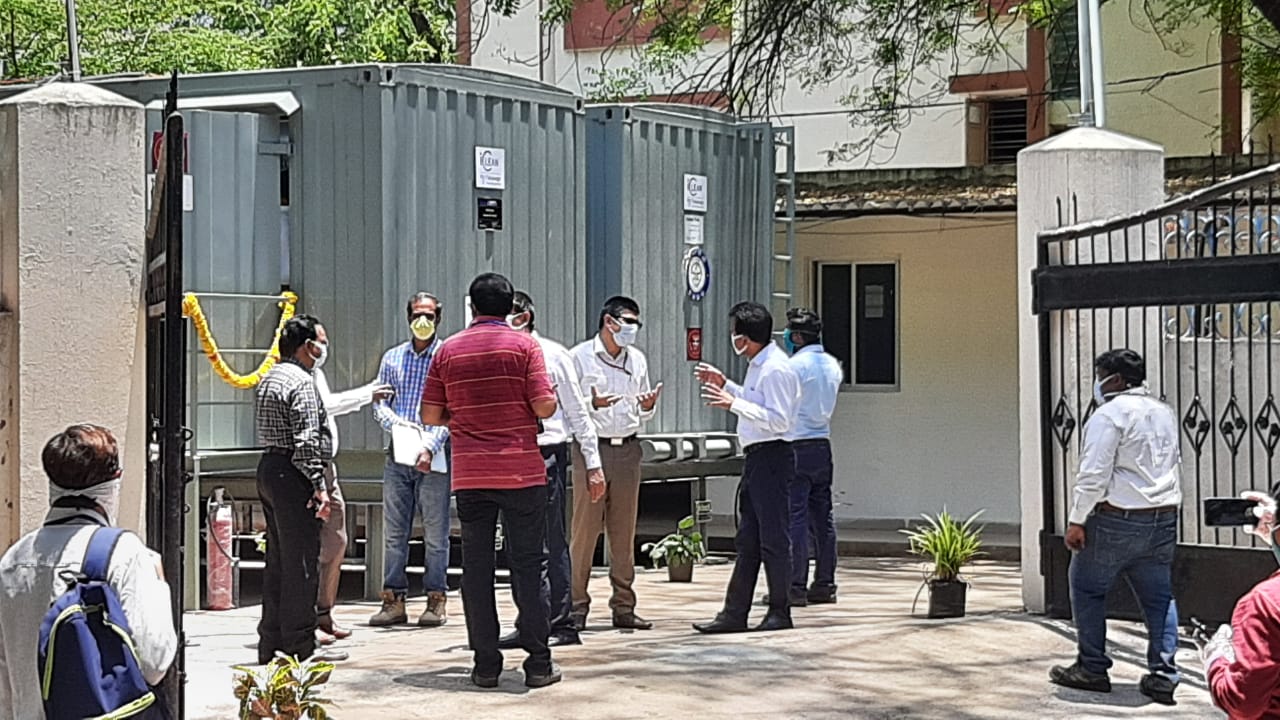 NSIC has been facilitating MSMEs with RMA scheme. Recently Hon’ble Minister of Defence inaugurated on 23rd April 2020 Mobile Virology Research Laboratory manufactured by NSIC (Hyderabad) Associate MSME units   a) Hitech Hydraulics Ltd b) Iclean technologies Ltd for COVID -19 testing and Diagnostics. 
