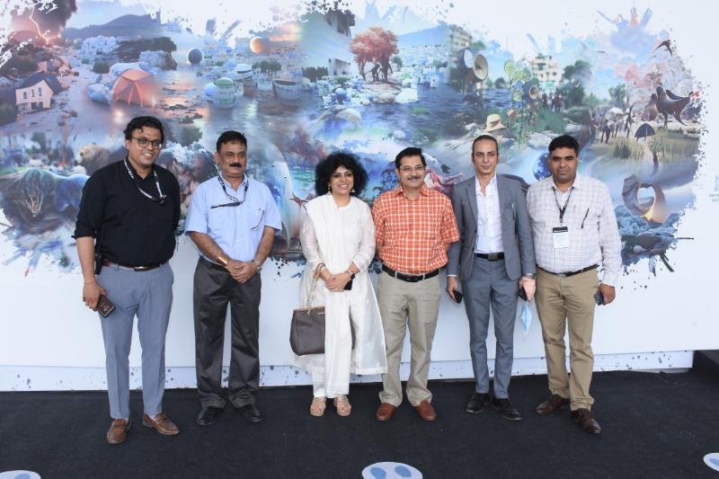 Ms. Alka Arora, CMD, NSIC during her visit to NSIC Exhibition Grounds, interacted with participants of the India Art Fair 2022 (28th April – 01st May 2022) and encouraged  them to come forward to unfurl their digital ecosystem  by availing the benefits of NSIC schemes as also  various offering of Ministry of MSME. A host of galleries from around the country made their IAF debuts this year with spotlight both on contemporary talent and established names in the Art Industry. Also present on this occasion were Shri Manoj Lal, Chief General Manager, NSIC, Shri Masood Ahmad, Manager, Mr. Ian Ronald Angus, Chairman, Angus Montogomery Group (UK), Mr. Scott Gray, CEO, Angus Montgomery Arts (UK), Mr.Fazal Faruqui, Director of Productions (IAF), Ms. Jaya Asokan, Fair Director (IAF).