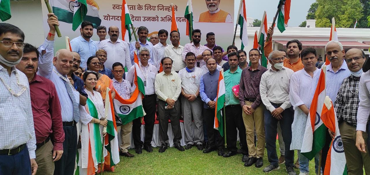 NSIC has been actively encouraging the MSME sector and its Employees to hoist the National Flag of India in their homes to instill a feeling of patriotism in the hearts of people and reminisce the contribution of those who tirelessly worked for building the nation . On this ocassion, Shri G.Dixit, CMD,NSIC  greeted the NSIC employees with Best wishes . The National flags have been distributed across all NSIC offices across the country for serving the purpose of the Har Ghar Tiranga Campaign. For spreading awareness. Selfie points were set up in NSIC and Building illuminated during the period from 13th August 2022 to 15th August 2022.