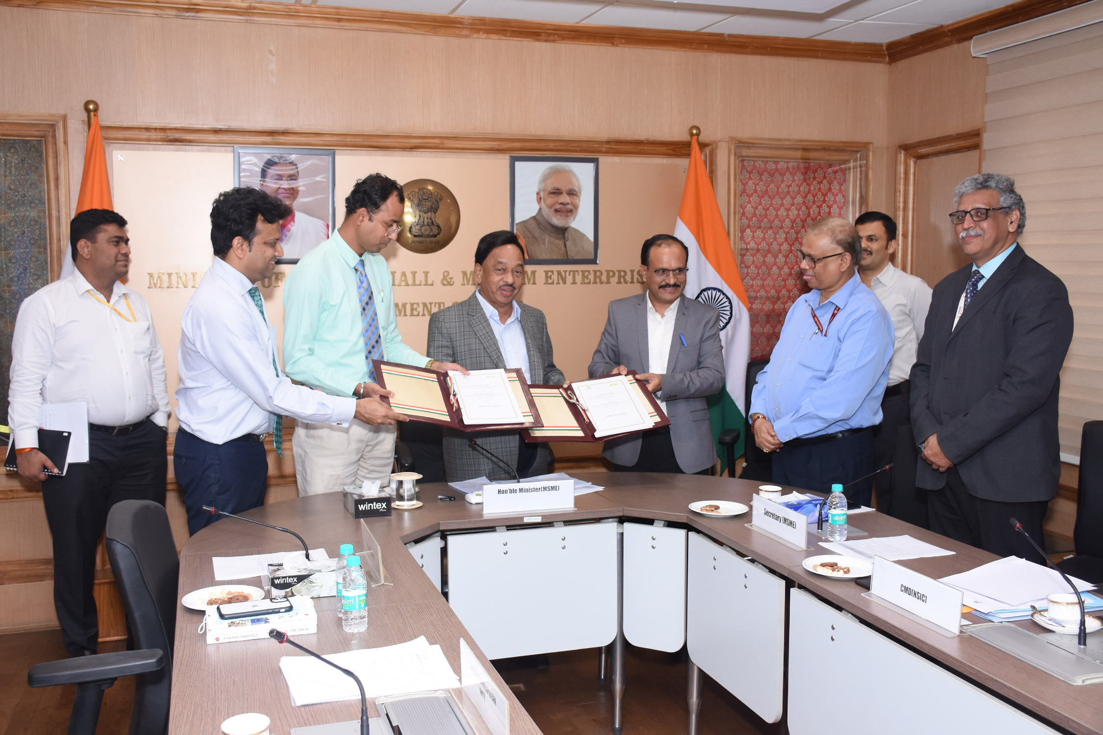 Shri Narayan Tatu Rane, Hon’ble Minister of MSME, Ministry of MSME, Govt. of India graced the occasion of MoU signing between the National Small Industries Corporation Ltd. (NSIC) and Andhra Pradesh Medtech Zone Limited (AMTZ) on cooperation in the healthcare sector on 21st September 2022 at Ministry of MSME, Udyog Bhawan. Shri B.B. Swain, Secretary (MSME) was also present on the occasion. The MoU was signed by Shri Gaurang Dixit, CMD, NSIC and Dr. Jitendra Sharma, MD & CEO, AMTZ. Shri Narayan Tatu Rane, Hon’ble Minister of MSME stated that the signing of this MoU between NSIC and AMTZ will be a significant step for enhancing the competitiveness of MSMEs in healthcare sector. He stated that both organizations can leverage their expertise and create excellent opportunities for MSMEs in healthcare sector to form global alliances and get access to latest medical technologies alongwith creating skilled manpower for this sector. Mr. Sunil Tyagi, GM-SG (IC, Exhb. & HR), Ms. Adiba Bari, Manager (IC), Mr. Anupam Tiwari, Manager (IC) and Mr. Shashank Shekhar, Asst. Manager (IC) were also present on the occasion. 