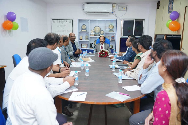 Shri Gaurang Dixit, CMD,NSIC during his visit to Hyderabad reviewed the performance of the Zone South 2 and motivated them to effectively implement all the NSIC schemes so that the MSME sector scales heights  by availing the benefit of NSIC schemes.
