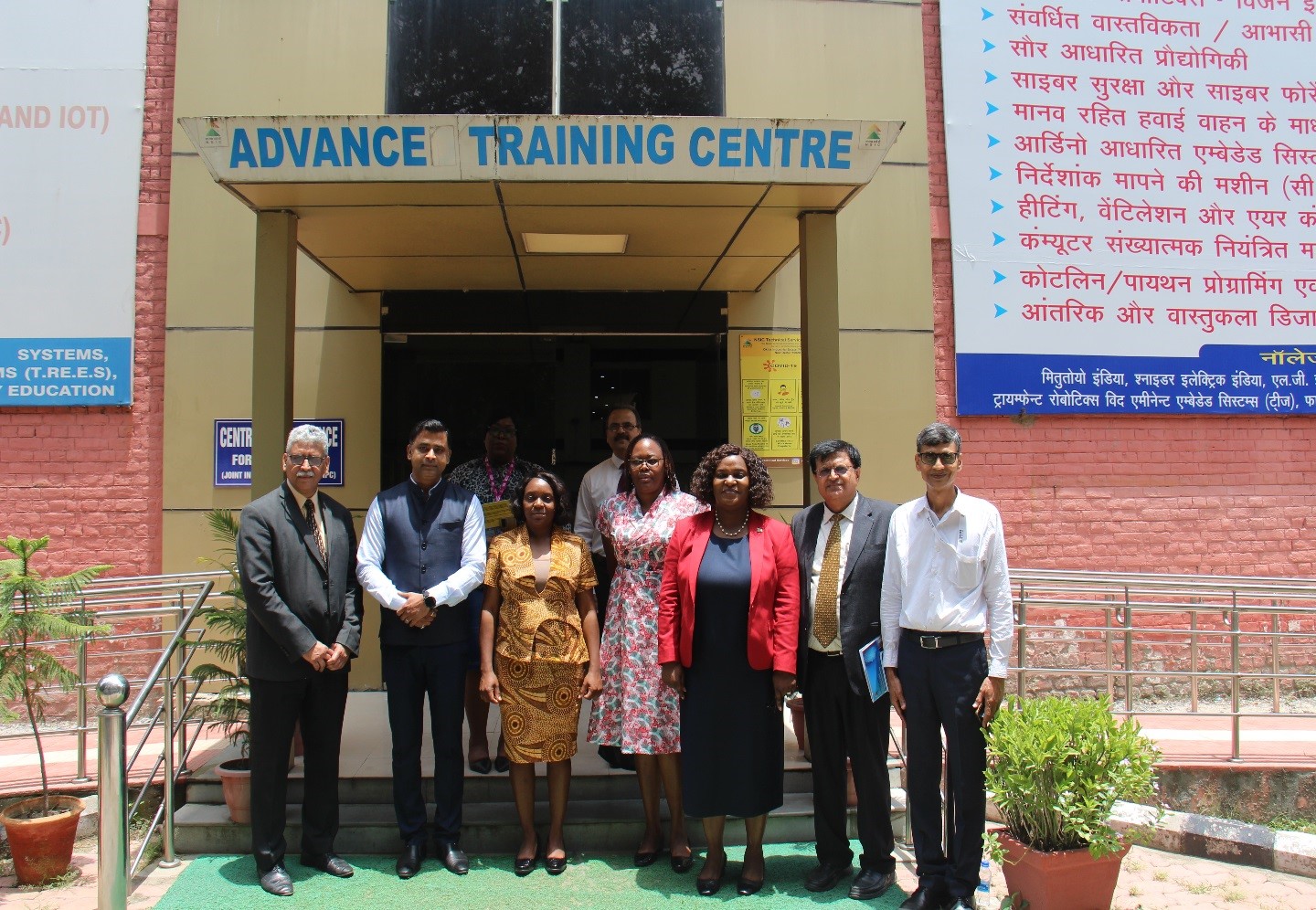 A delegation led by H.E. Mrs. Mwaka Cynthia Chizoma Mukubesa, Permanent Secretary Finance, High Commission of Zambia, New Delhi visited NTSC (Okhla) on 16th June, 2023. During their visit, Shri Kartikeya Sinha, Director Planning & Marketing, NSIC apprised them about the various activities of NSIC as well as discussed the future areas of cooperation between NSIC and Zambia in field of MSME.The delegation was accompanied by Mrs. Deliwe Ndhlema Mumbi, Acting High Commissioner of Zambia. They observed that NSIC’s model of Rapid Incubation Centre for employment generation and Advanced Training Centre is apt for Zambian SME Ecosystem and showed keen interest for cooperation. Others in the picture are Shri Navin Chopra, CGM (SG), Shri Rajesh Kumar, GM (Tech.), O.P.Singh, Centre Head, NTSC (Okhla) and Shri S. Tyagi, GM (SG) (Intl.Coop).