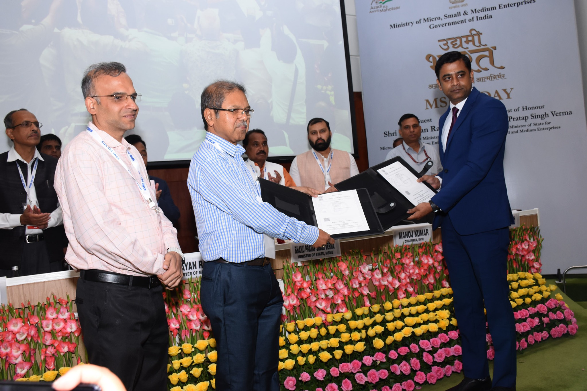 NSIC has been collaborating with various organizations / departments for convergence of the schemes for benefit of the target beneficiaries. In this direction, NSIC has signed MoUs on "International MSME Day" in the presence of Honorable Minister of MSME Shri Narayan Rane and Minister of State (MSME) Shri Banu Pratap Singh Verma on 27.06.2023 at Vigyan Bhawan, New Delhi with National Scheduled Tribe Finance & Development Corporation (NSTFDC) and also National Scheduled Caste Finance & Development Corporation (NSFDC). Also present on this occasion were Shri S.C.L.Das, Secretary ,MSME and Dr. Rajneesh, AS&DC(MSME).Shri Kartikeya Sinha, Director (P&M), NSIC signed these MoUs on behalf of NSIC which will facilitate the mutual collaboration to support the Scheduled Caste and Scheduled Tribe entrepreneurs under various schemes being implemented by NSIC and NSFDC / NSFDC. 

