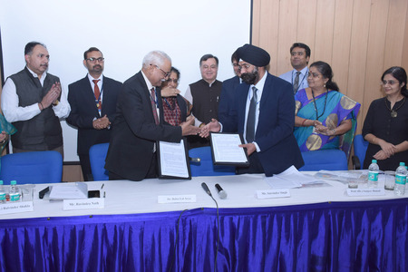 NSIC Technical Services Centre, New Delhi & Amity University Uttar Pradesh (AUUP) signed an MoU to synergize the resources and give impetus to generation of new entrepreneurs by imparting training during internship to the students of Amity on new technologies using the infrastructure in Advance Training Centre in NSIC Technical Services Centre, Okhla. 
Mr. Satvinder Singh, Chief General Manager, NSIC & Dr. Babu Lal Arya, Registrar, Amity Univ. signed and exchanged MOU on 14.11.2017 in the presence of Mr. Ravindra Nath, CMD, NSIC, Prof. (Dr.) Balvinder Shukla, Vice Chancellor, Amity Univ., Prof. (Dr.) Sanjeev Bansal, Director,  Amity Business School and other officials & faculties from NSIC & AUUP. This initiative would help Amity students enhance their knowledge by getting hands on training on latest technologies under the guidance of qualified and experienced faculties. Also such training to the youth would help in developing new projects inspiring them to become entrepreneurs.
<a target="_blank"

href="https://www.facebook.com/NSICLTD/photos/pcb.1609182709119736/1609180289119978/?type=3&theater"><p align="right">Click here to view  more images</p></font></a>


<p align="right">
<font color="#A9A9A9" align="right">Nov.15, 2017 </font></p>
