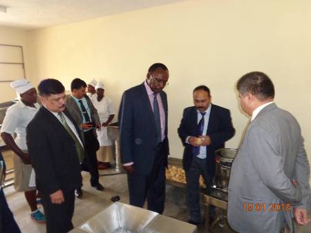 Dr. Pralay Dey, GM-SG,NSIC and Shri Binod Kumar, Chief Manager, NSIC explaining the projects on the VTC to Mr. Kanimba Francois, Minister of Trade & Industry of Rwanda and Mr. Mohan Suresh, Hon`ble Counsellor of Rwanda.
<br>
<a target="_blank" href=" https://www.facebook.com/NSICLTD/photos/pcb.841983515839663/841982245839790/?type=1&theater">
    <font color="#FF6600">
Click here to view  more images.</font></a>