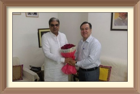 Shri Ravindra Nath, CMD,NSIC welcoming Shri Haribhai Parathibhai Chaudhary on his assuming the charge as Hon`ble Minister of State, Ministry of Micro, Small and Medium Enterprises, Government of India.

<a target="_blank"  href="https://www.facebook.com/NSICLTD/photos/a.516611921710159.1073741826.314015211969832/1130850776952934/?type=3&theater"><font color="#FF6600">Click here to view  more images.</font></a> <br/>
<img ALIGN=right src=/images/61annyear.jpg  height=80 WIDTH=90/>