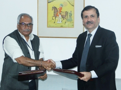 National Small Industries Corporation (NSIC) signed Agreement with Ministry of External Affairs (MEA), Government of India for upgradation of Vocational Training Centre in Egypt on 15th March, 2013 at South Block, New Delhi. The Agreement was signed by Dr. H.P. Kumar, Chairman-cum-Managing Director, NSIC and Shri Ravi Bangar, Joint Secretary (East & Southern Africa), MEA. The projects envisage creating self employment opportunities by imparting training in entrepreneurship building and skill development. NSIC is also setting up similar Centres in other African Countries viz. Ethiopia, Burundi, Mozambique, Zimbabwe, Gambia, Gabon, Rwanda, Burkina Faso & Libya with a view to promote creation and development of Micro and Small Enterprises.     