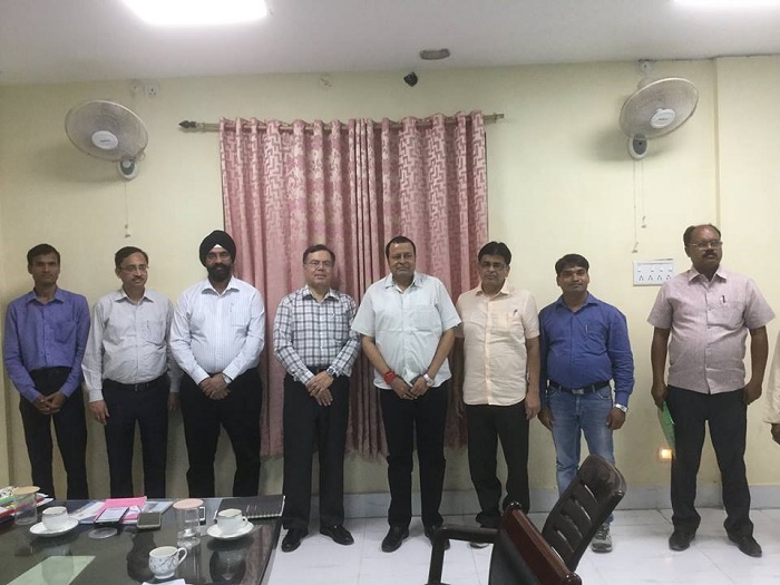 Shri Ravindra Nath, CMD, NSIC had a meeting with Shri Ajay Kumar Pandey,  ADM, Nawada and other functionaries in District Administration and shared  about ongoing training activities in NSIC’s Livelihood Business Incubation  Centre at Nawada and its expansion plan. Discussions were also held about  the avenues / possible areas where NSIC may work jointly with District  Administration for NSIC’s activities in Nawada for promoting MSMEs  with special focus on SC / ST entrepreneurs, as it is one of the aspirational  districts declared by Government of India.