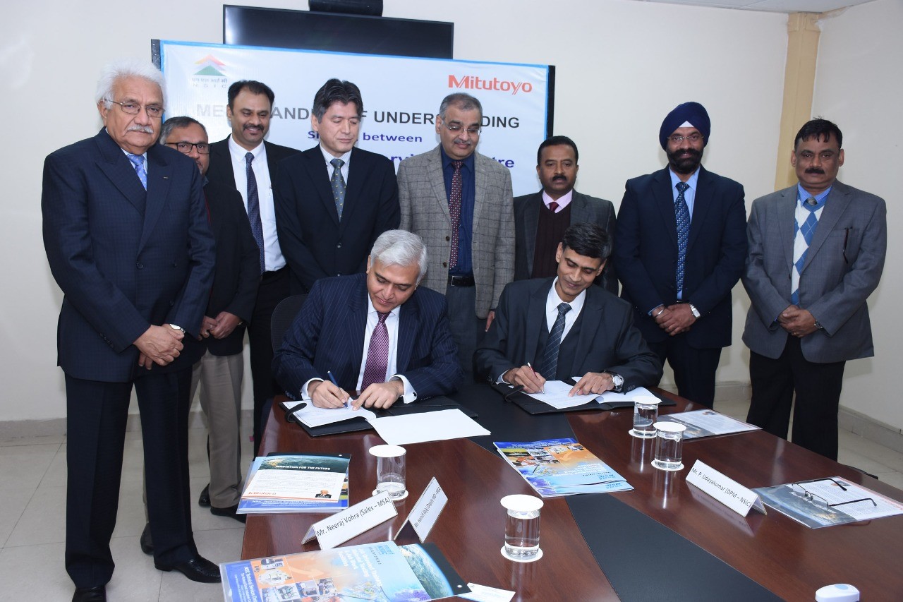 NSIC and M/s Mitutoyo South Asia Pvt. Ltd have joined hands in the area of industrial metrology so as to provide skill manpower to MSME units and create employment by way of providing training on latest technological machines of coordinate measuring machine (CMM). The MoU was signed by Shri O.P.SIngh Centre Head, NTSC (Okhla) and Shri Harrish Bajaj, Director, Mitutoyo South Asia (Japan) in the presence of Shri Vijayendra,( IAS) and CMD, NSIC and Shri P.Udayakumar, Director (P&M)on 13th January, 2020 at the NSIC – Technical Services Centre, NSIC Campus, New Delhi.
Speaking on the occasion, Shri Vijayendra,CMD, NSIC stated that NSIC  is in tune with the needs of the changing needs of the world market and is committed to bring the latest technology with world class service to the MSME sector.
Under the Memorandum of Understanding M/s Mitutoyo South Asia Pvt. Ltdwill provide CMM machine CRYSTA –APEX with necessary probing kits and software’s and will create a Skill Development Centre in “Advanced Training Centre” of NSIC –Technical Services Centre ( Okhla )wherein state of art training will be imparted to trainees and services to MSME units. This Skill Development Centre will bridge the gap between institution and industry in the area of industrial metrology. Also present on the occasion were Shri Satvinder Singh, CGM , Shri Manoj Lal, General Manager (SG), NSIC , and Shri N. Bajaj, Managing Director, Mr. Neeraj Vohra from Mitutoyo South Asia.
