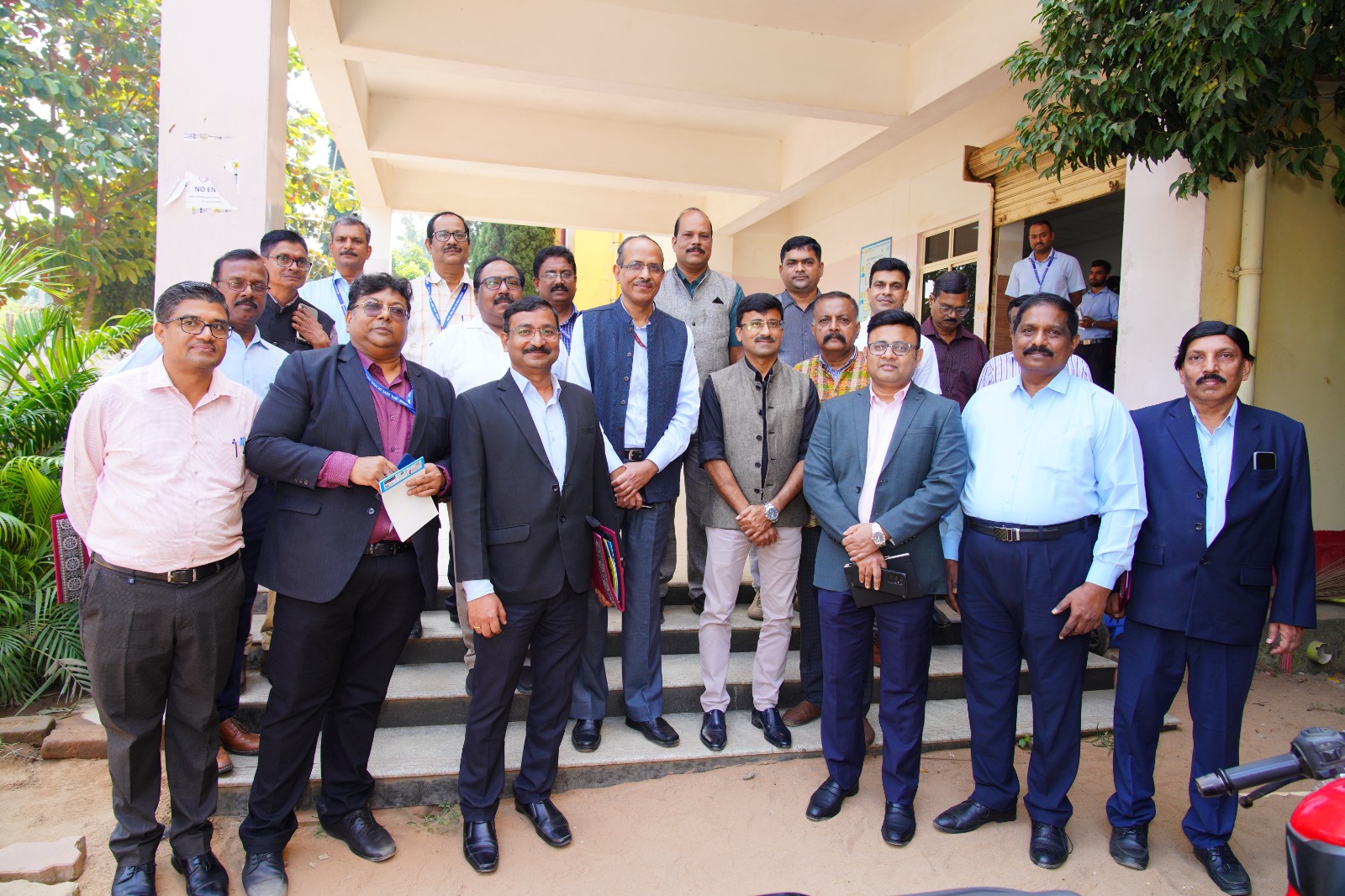 During his visit to Odisha on 02nd December, 2023, Shri S. C. L. Das, Secretary, MoMSME reviewed the performance of NSIC (Bhubneshwar), wherein representatives from other industry departments like DIC (Odisha), CTTC (Bhubneshwar), MSME-DFO, KVIC, Coir Board were also present. On this occasion, Shri S. C. L. Das, Secretary (MSME) emphasized collaborative efforts with state government departments, a focus on marketing, and increased support for SC, ST, and Women MSEs. Dr. Anupam Gayen, SBM, NSIC was also present on the occasion.