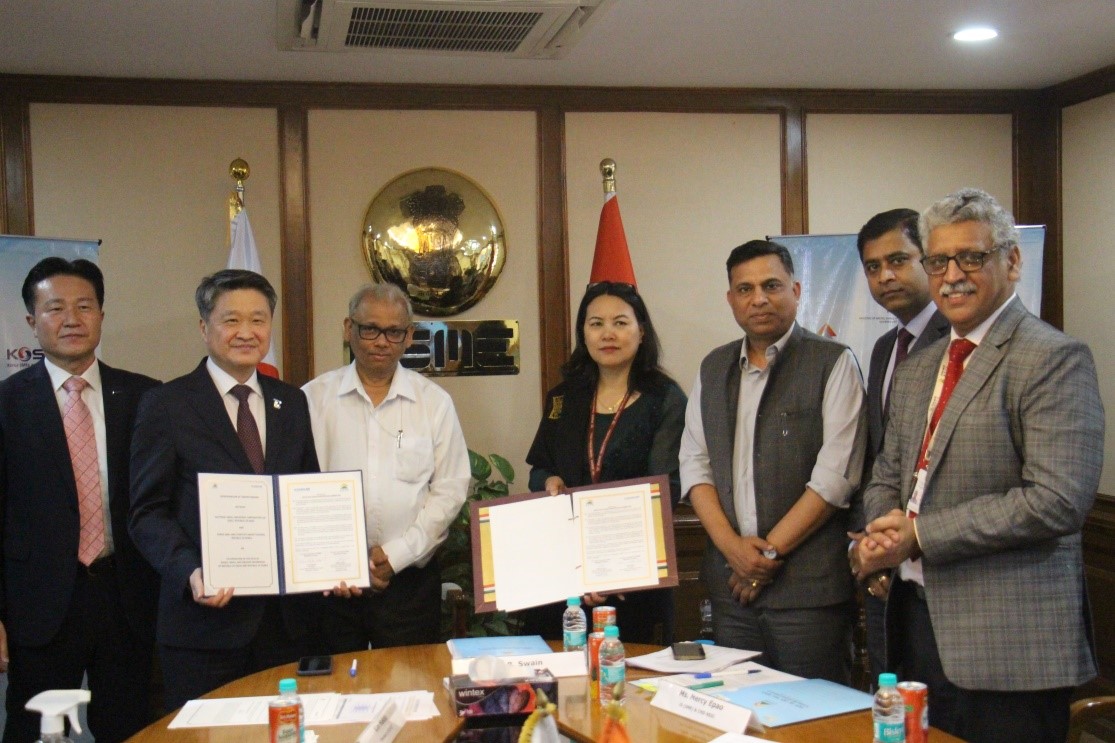 A MoU for cooperation in SME sector was signed by Ms. Mercy Epao, CMD-NSIC & JS-SME, Ministry of MSME and Mr. Kim Hakdo, President, KOSME, South Korea in the presence of Shri B.B. Swain, Secretary (MSME) on 27th February, 2023 at Ministry of MSME, Udyog Bhawan, New Delhi.
The objective of this MoU is to exchange information on best practices in MSME sector and create reliable business alliances between the MSMEs of India and South Korea as well as to cooperate for improving the competitiveness of Indian and Korean MSMEs in global markets through technical collaborations. 
Dr. Rajneesh (AS & DC) MSME, Shri Kartikeya Sinha, Director (P&M), NSIC, Mr. Sunil Tyagi, GM-SG (IC), NSIC, Mr. Santosh Kumar Verma, Deputy Secretary, Ministry of MSME, Ms. Adiba Bari, Manager (IC), NSIC, Mr. Anupam Tiwari, Manager (IC), NSIC and Mr. Shashank Shekhar, Asst. Manager (IC), NSIC and other senior officials of KOSME were also present on the occasion.

