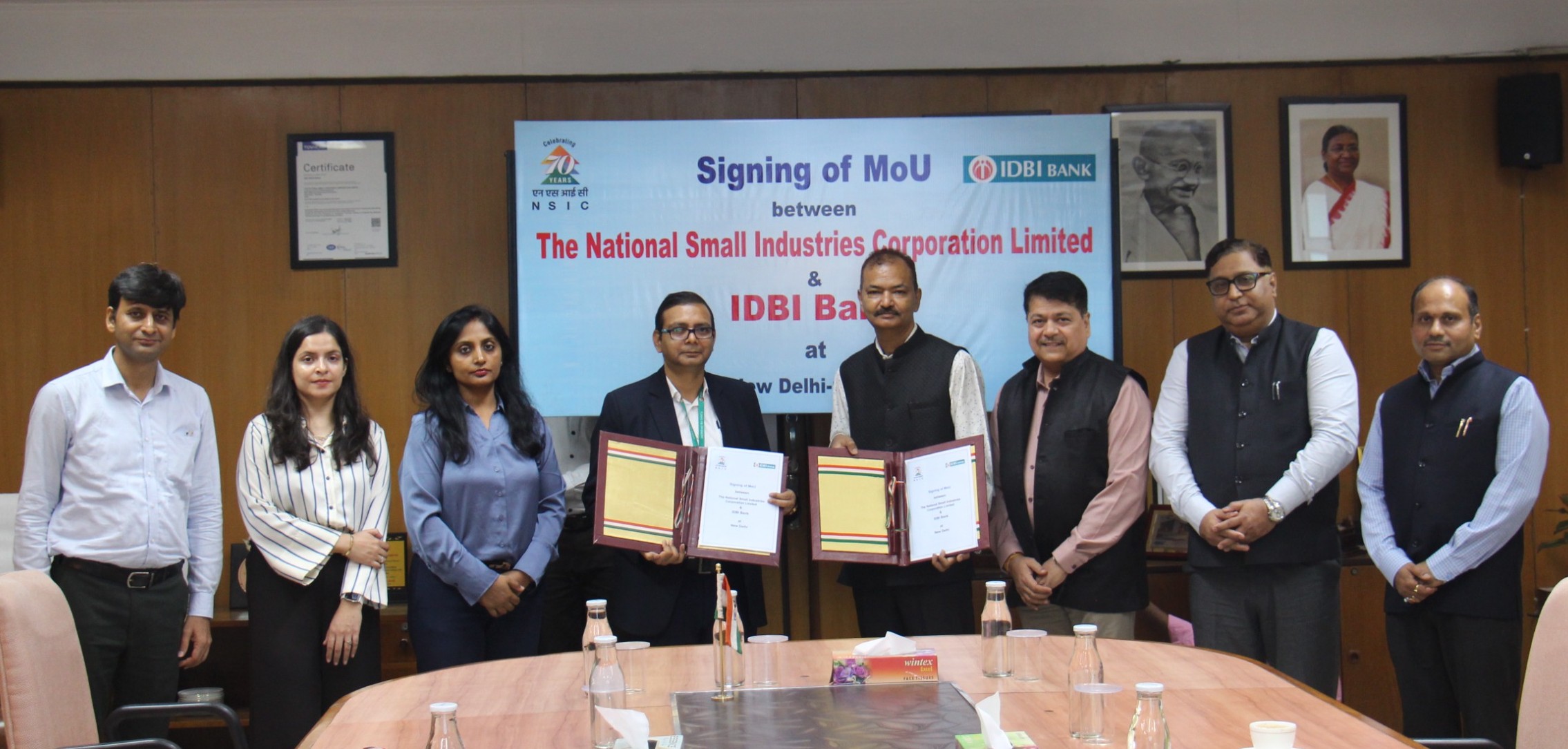 In its endeavor to support more and more MSMEs with credit support from Banks, National Small Industries Corporation (NSIC) entered into a Memorandum of Understanding (MOU) with IDBI Bank on 11th July, 2025 under its MSME Credit facilitation program. This MoU shall be the cornerstone for referring potential MSME customers to IDBI Bank who have expressed interest in their Loan Products. This arrangement of financing by IDBI Bank shall be extended to the projects relating to MSME sector at different places where bank branches are located or other important industrial centers or clusters throughout the country. 

The MoU was signed by Mr. Sanjay Rautela, Chief General Manager on behalf of NSIC and Mr. Chandra Shekhar Arya, General Manager, Priority sector, IDBI Bank, Head Office, Mumbai in the presence of Dr. Subhransu Sekhar Acharya, CMD NSIC & Sh. Gaurav Gulati, Director (Finance), NSIC in presence of other senior officials of NSIC and IDBI Bank.